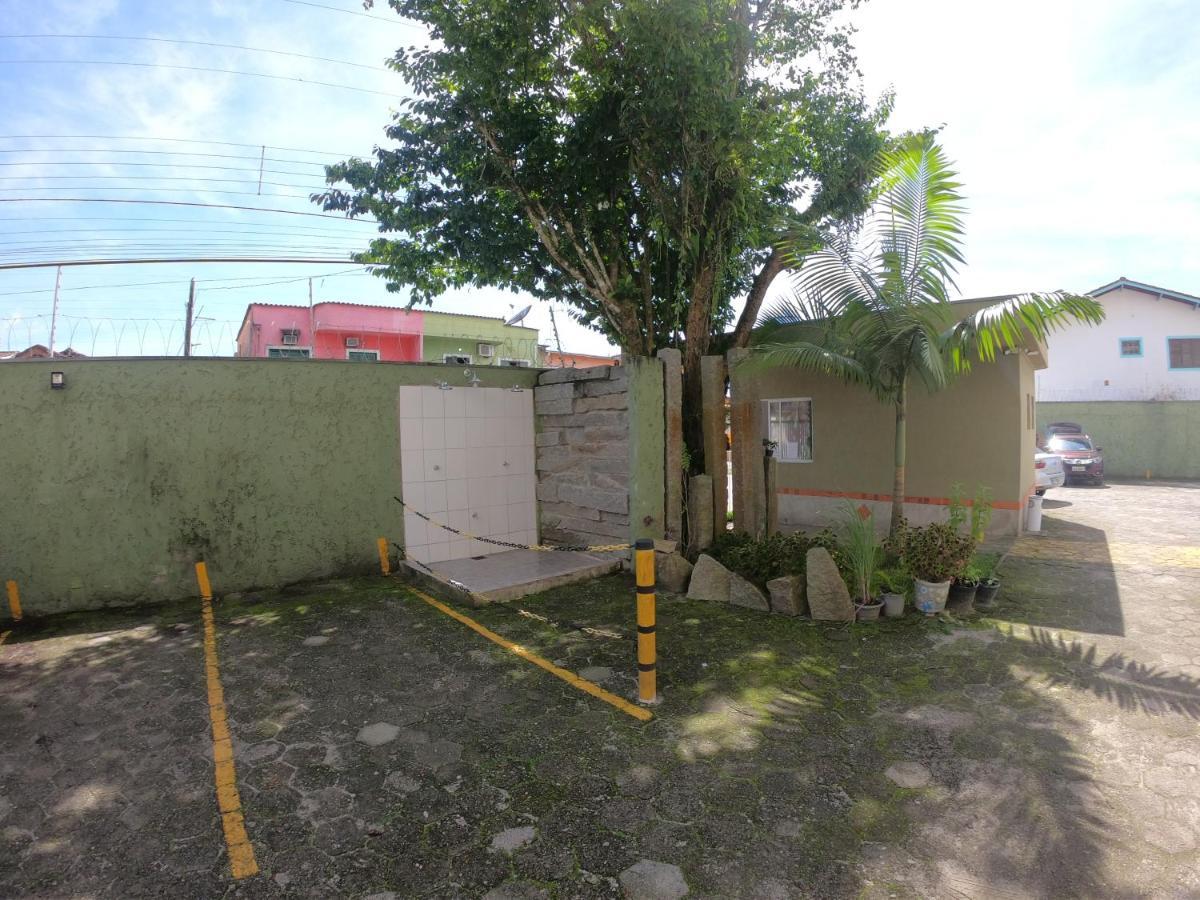Apto Pertinho Da Praia - Lindo E Equipado! Internet 400Mb E 3 Tvs - Completo! Tv A Cabo Ubatuba Exterior photo